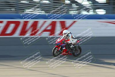 media/Nov-26-2022-Fastrack Riders (Sat) [[b001e85eef]]/Level 1/Session 1 Front Straight/